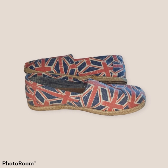 Tom's slip ons in rare Union Jack textile - Picture 6 of 10